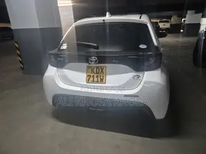 Toyota Yaris 2020 White