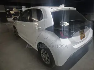 Toyota Yaris 2020 White