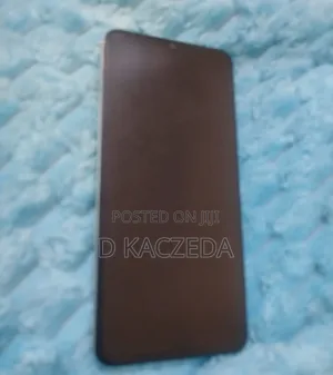 Vivo Y18 128 GB Blue