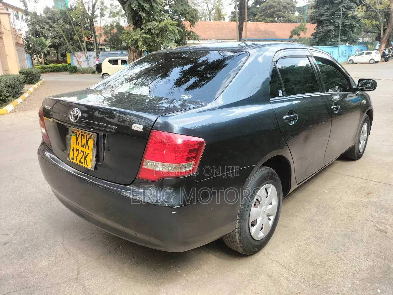 Toyota Axio 2010 Black