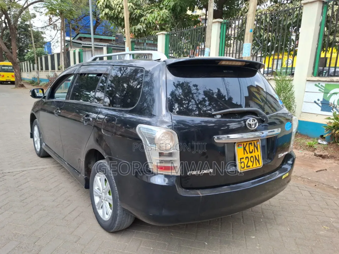 Toyota Corolla Fielder 2010 Black