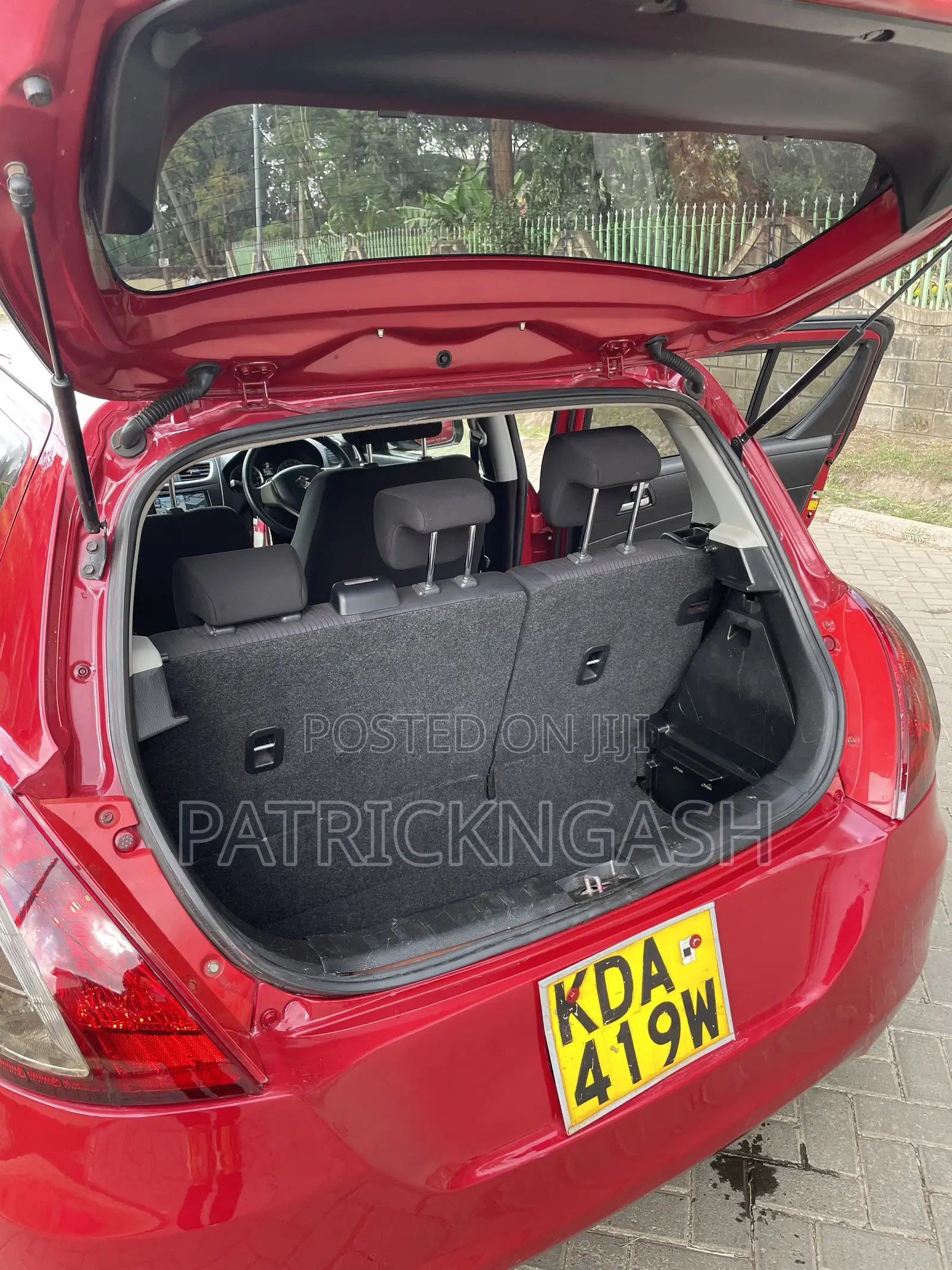Suzuki Swift 2013 Maroon