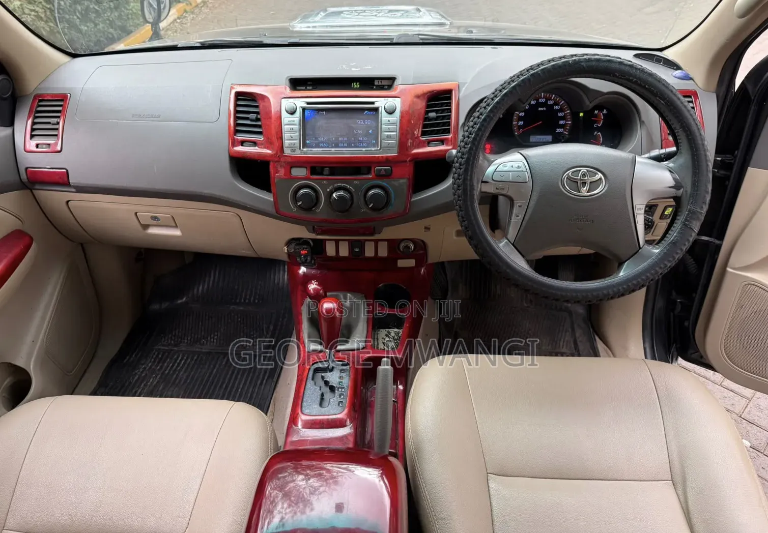 Toyota Hilux 2012 Black