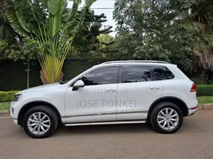 Volkswagen Touareg V6 Executive AWD 4MOTION 2015 White