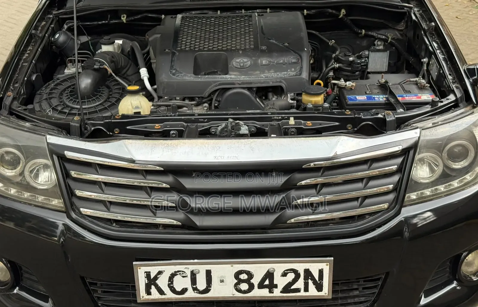 Toyota Hilux 2012 Black