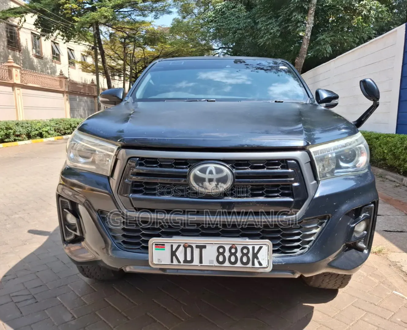 Toyota Hilux 2018 Black