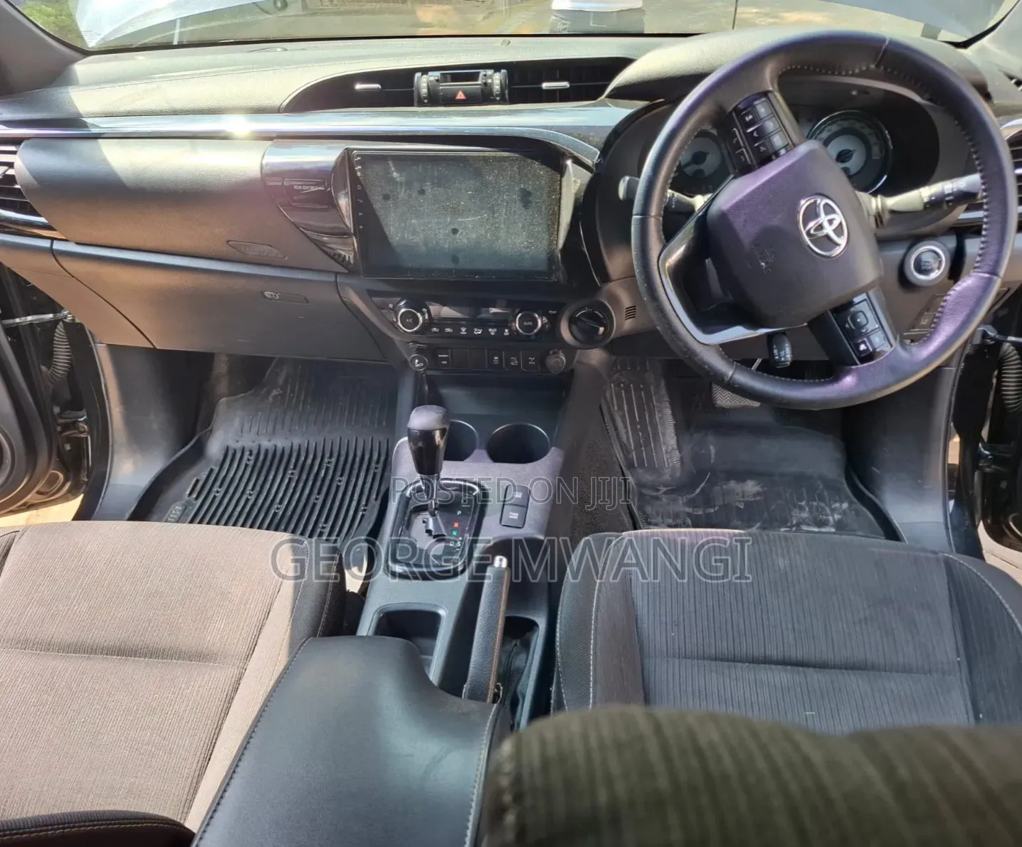Toyota Hilux 2018 Black
