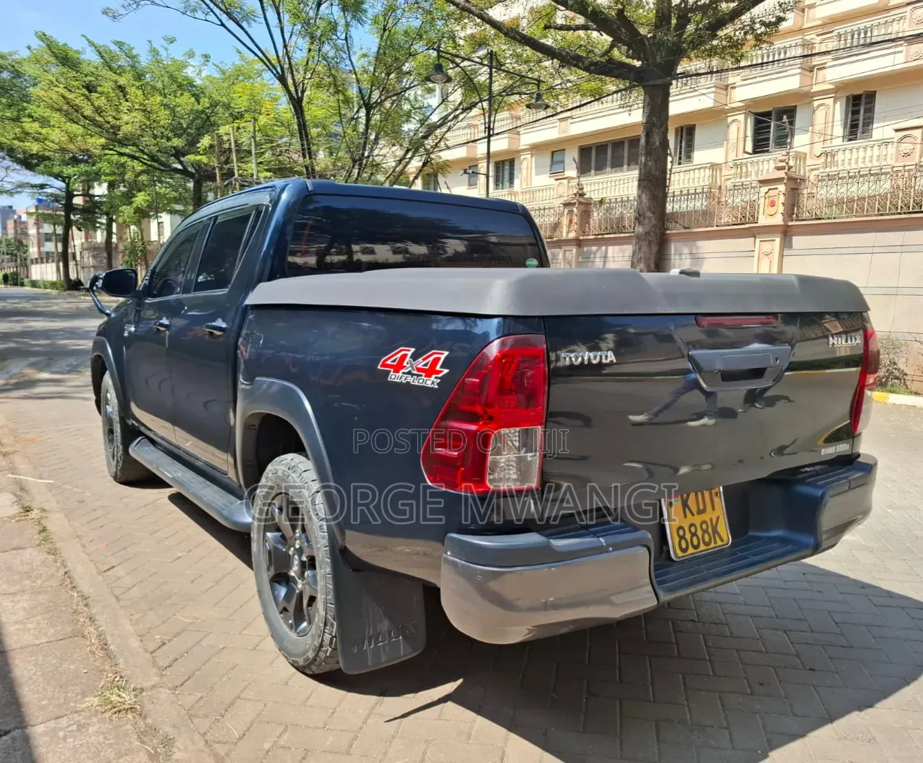 Toyota Hilux 2018 Black