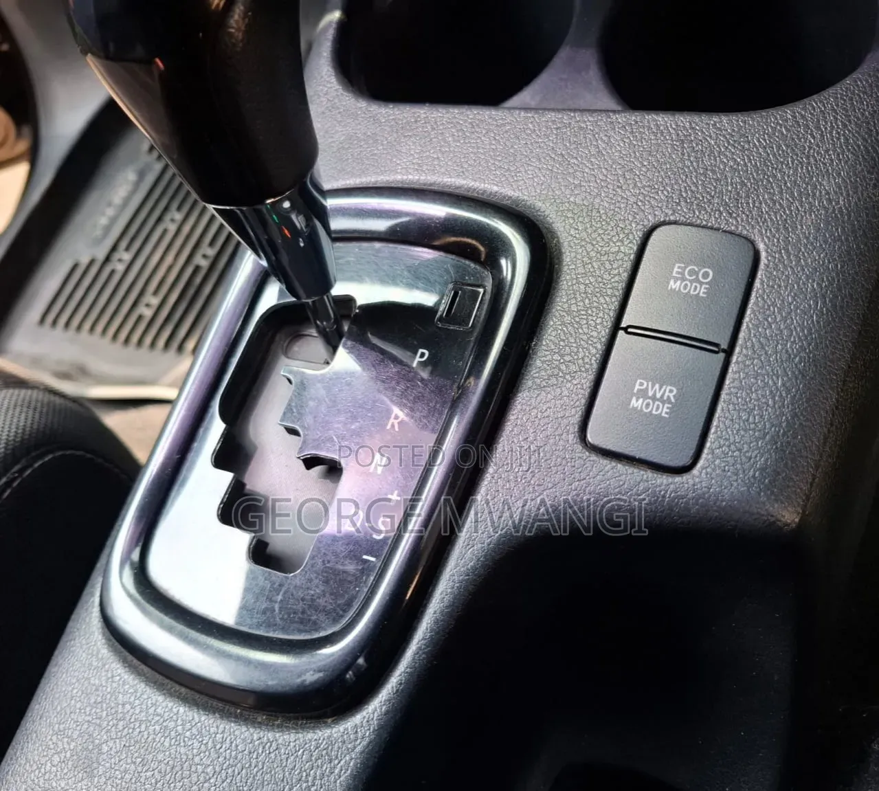Toyota Hilux 2018 Black
