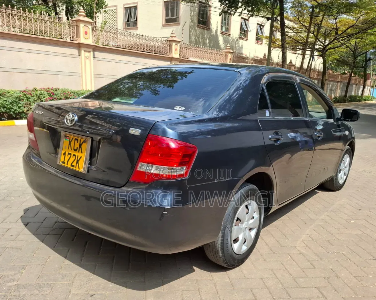 Toyota Axio 2010 Black