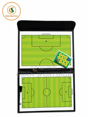Professional Magnetic Football Tactics Board – Double-Sided