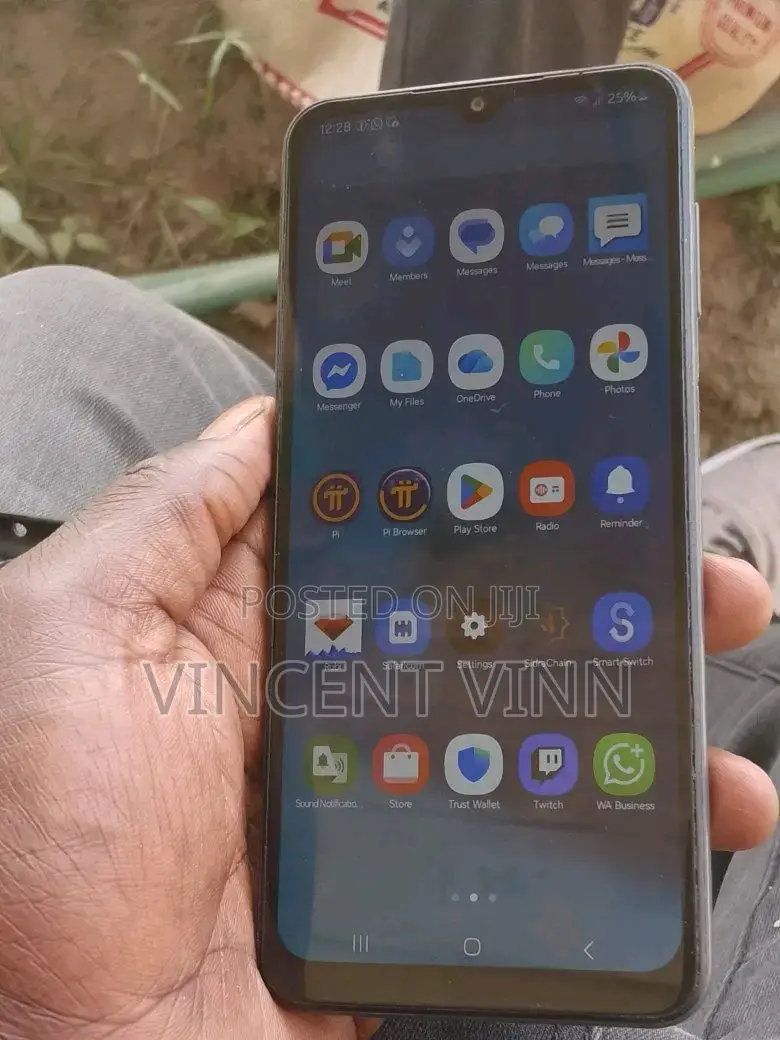 Samsung Galaxy A13 64 GB Black