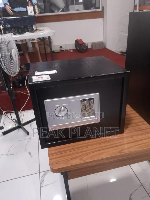 Digital Fireproof Safe Box With Backup Keys