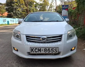 Toyota Axio 2010 White