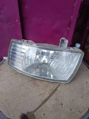 Fog Light Fielder/Nze 2005