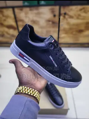 Tommy Tommy Hillfigers