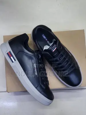 Tommy Tommy Hillfigers