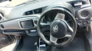 Toyota Vitz 1.3 AWD 3dr 2013 Silver