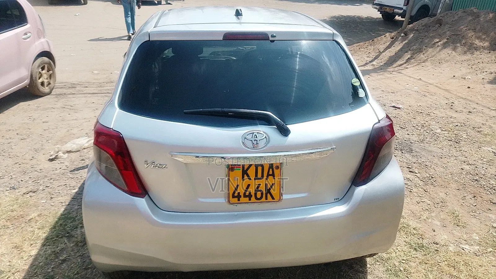 Toyota Vitz 1.3 AWD 3dr 2013 Silver