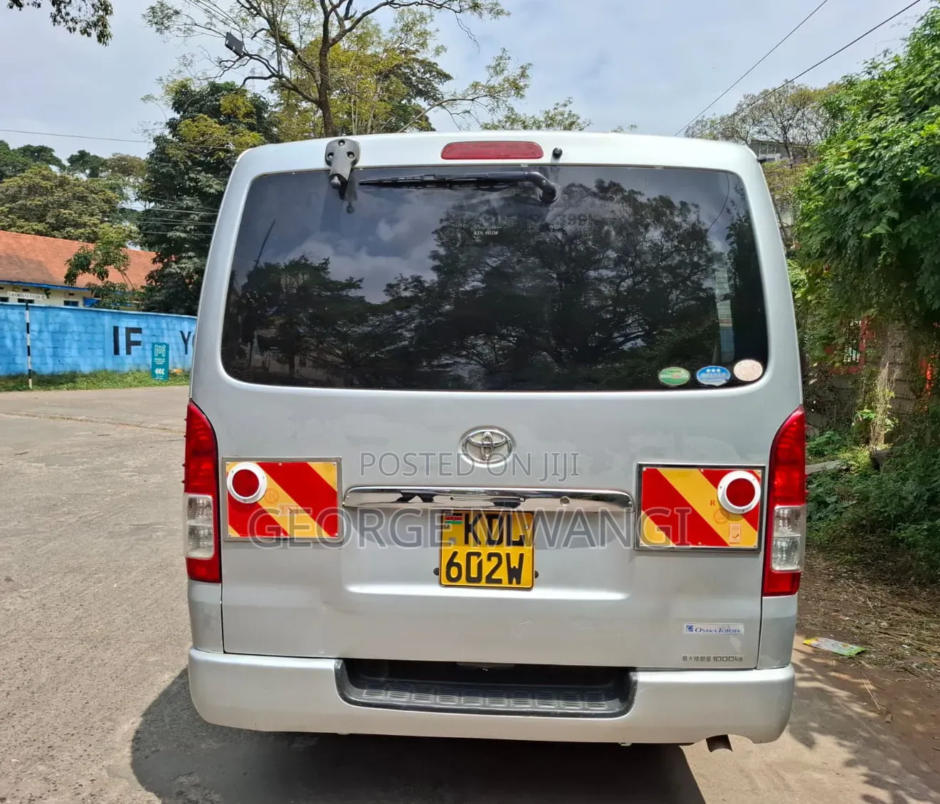 Toyota HiAce 2015 Silver