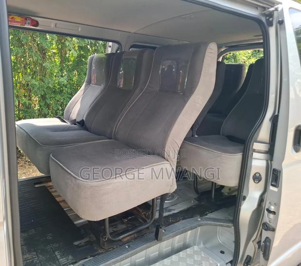 Toyota HiAce 2015 Silver - thumbnail 6