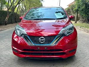 Nissan Note 2019 Red