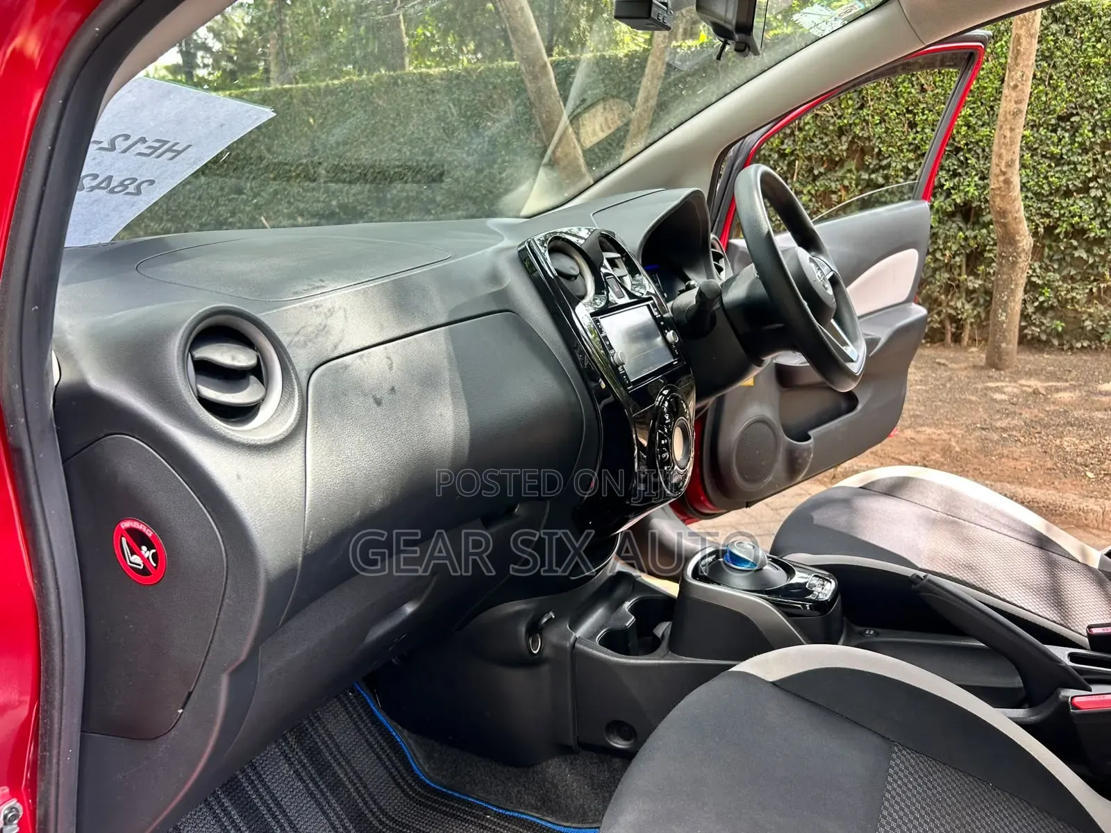 Nissan Note 2019 Red