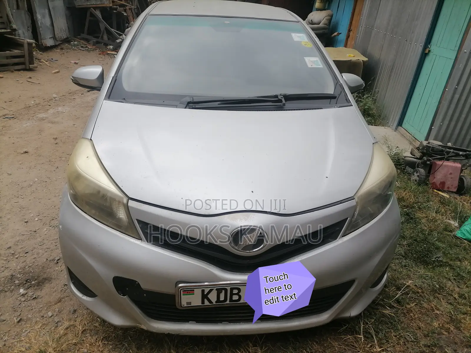 Toyota Vitz 2013 Silver