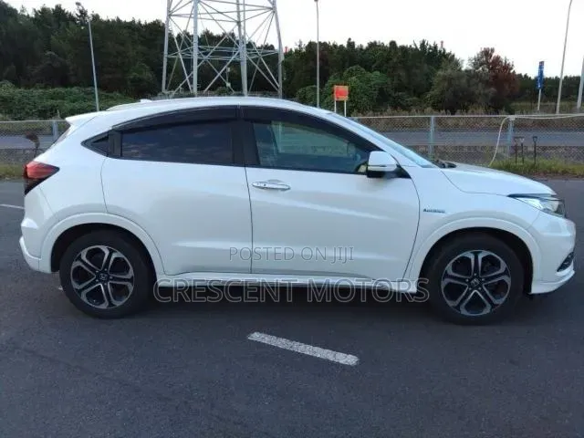 Honda Vezel 2020 White