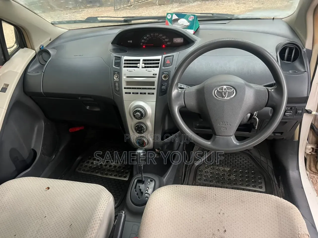 Toyota Vitz 2007 White