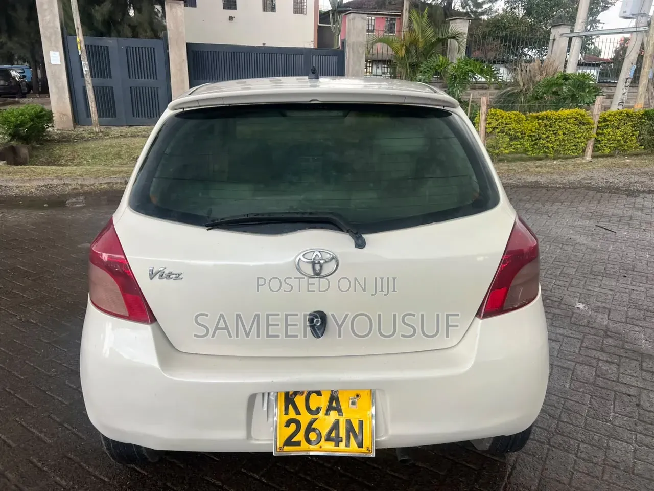 Toyota Vitz 2007 White