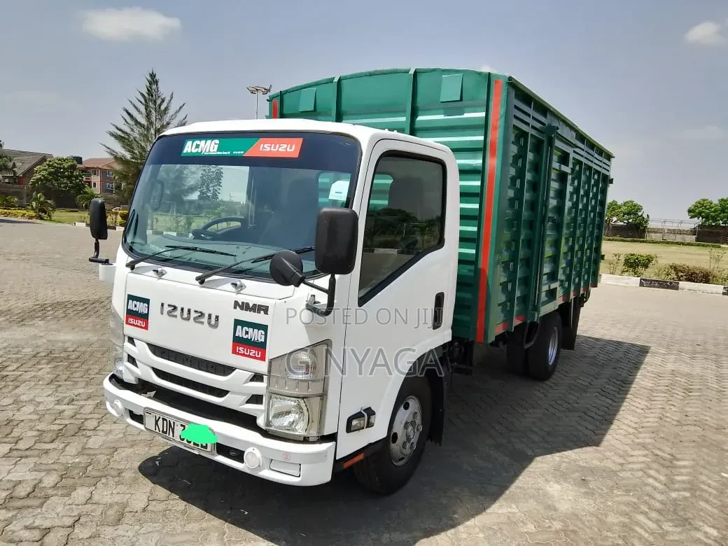 Isuzu NMR2023 2023 White