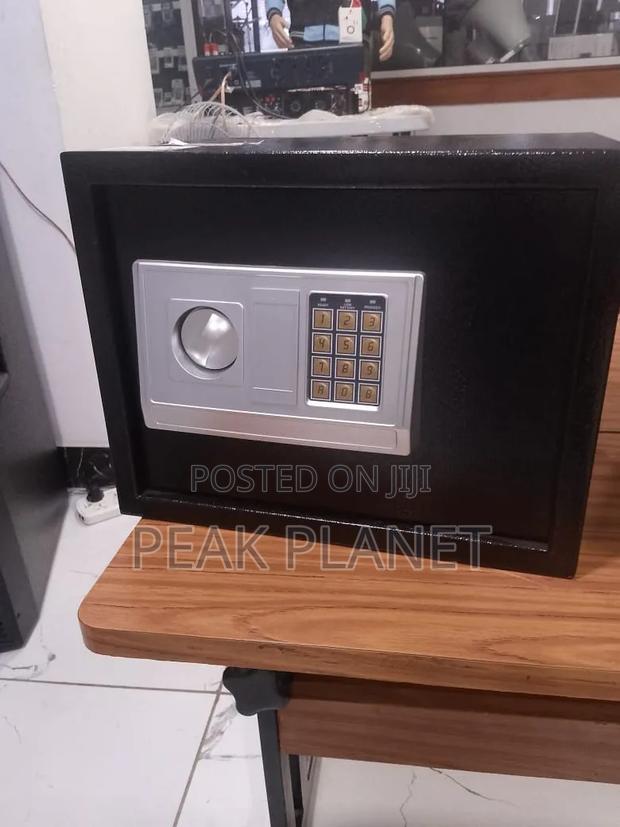 Heavy Duty Fire Resistant Safe Box