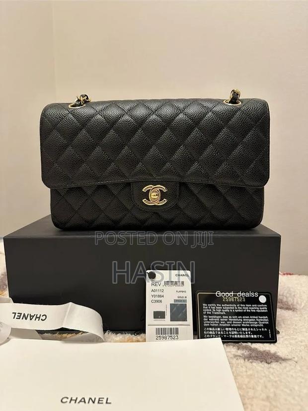 Classic Chanel Flap Bag – Fully Boxed - thumbnail 3
