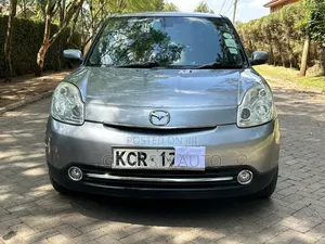 Mazda Verisa 2011 Silver