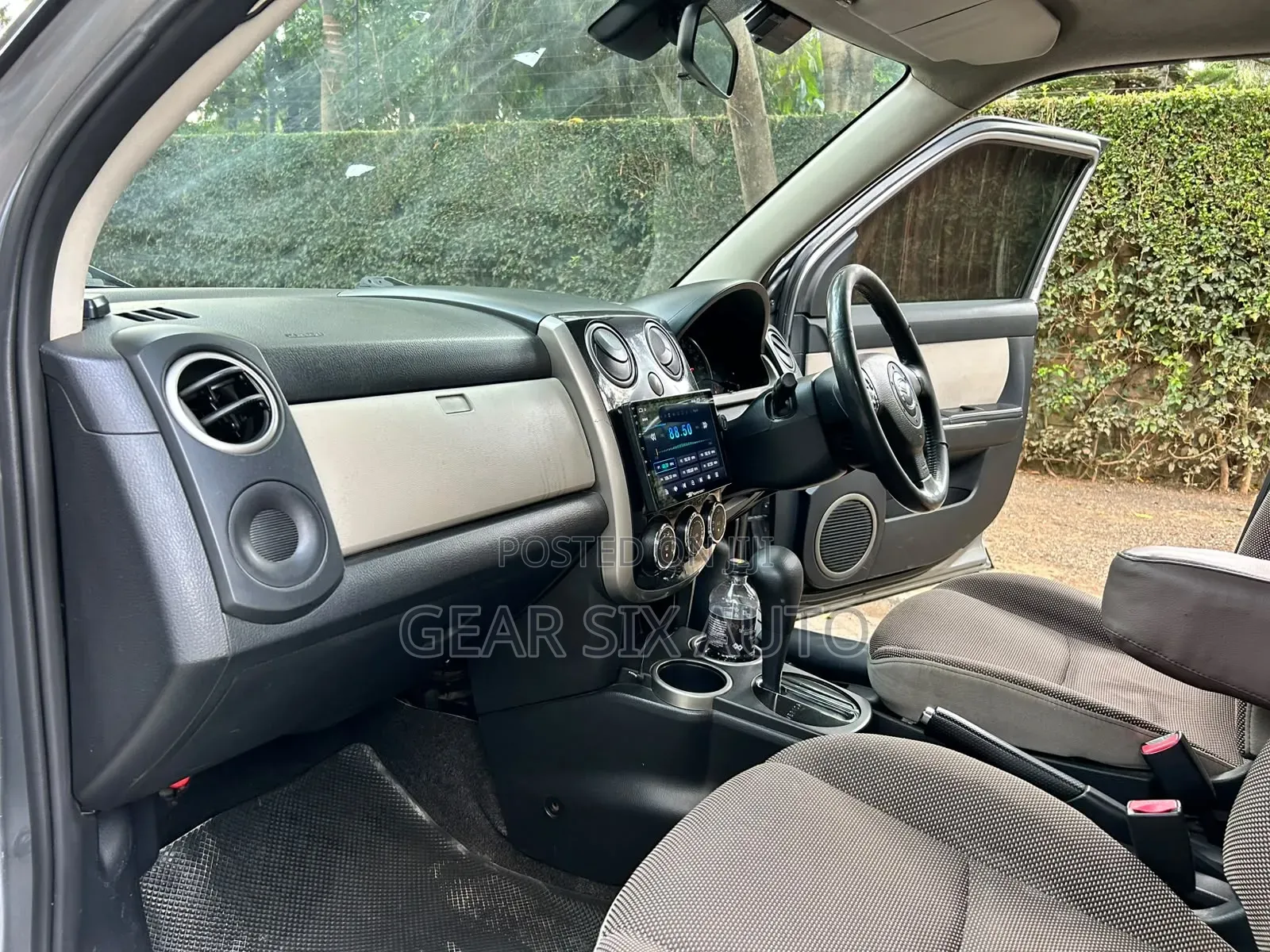 Mazda Verisa 2011 Silver