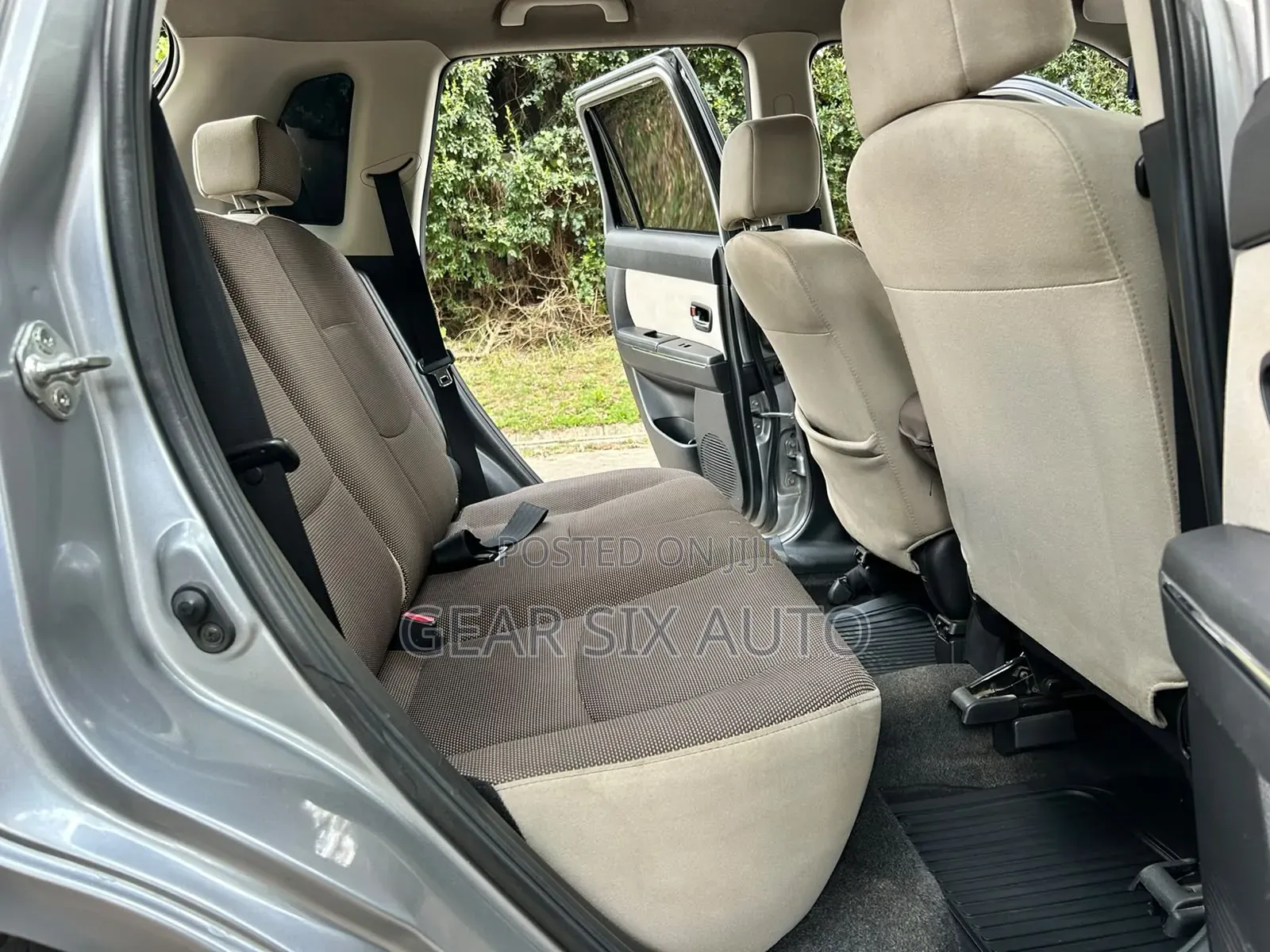Mazda Verisa 2011 Silver