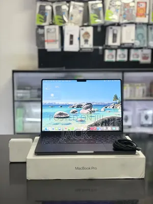 Laptop Apple MacBook Pro 2024 M4 Pro 24GB Apple M4 Pro SSD 1T