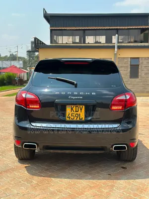 Porsche Cayenne 2014 Black