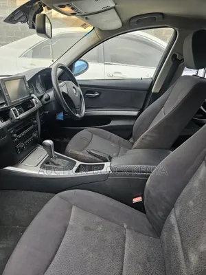 BMW 320i 2007 Gray