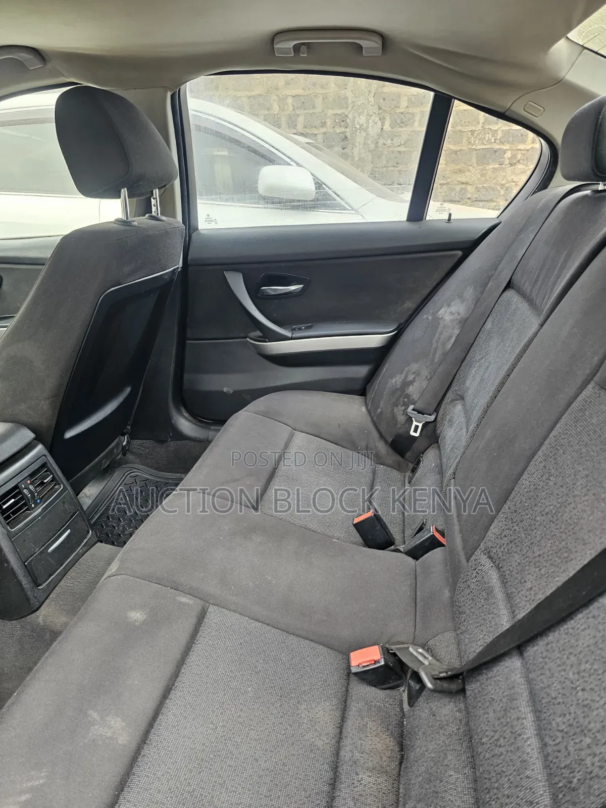 BMW 320i 2007 Gray