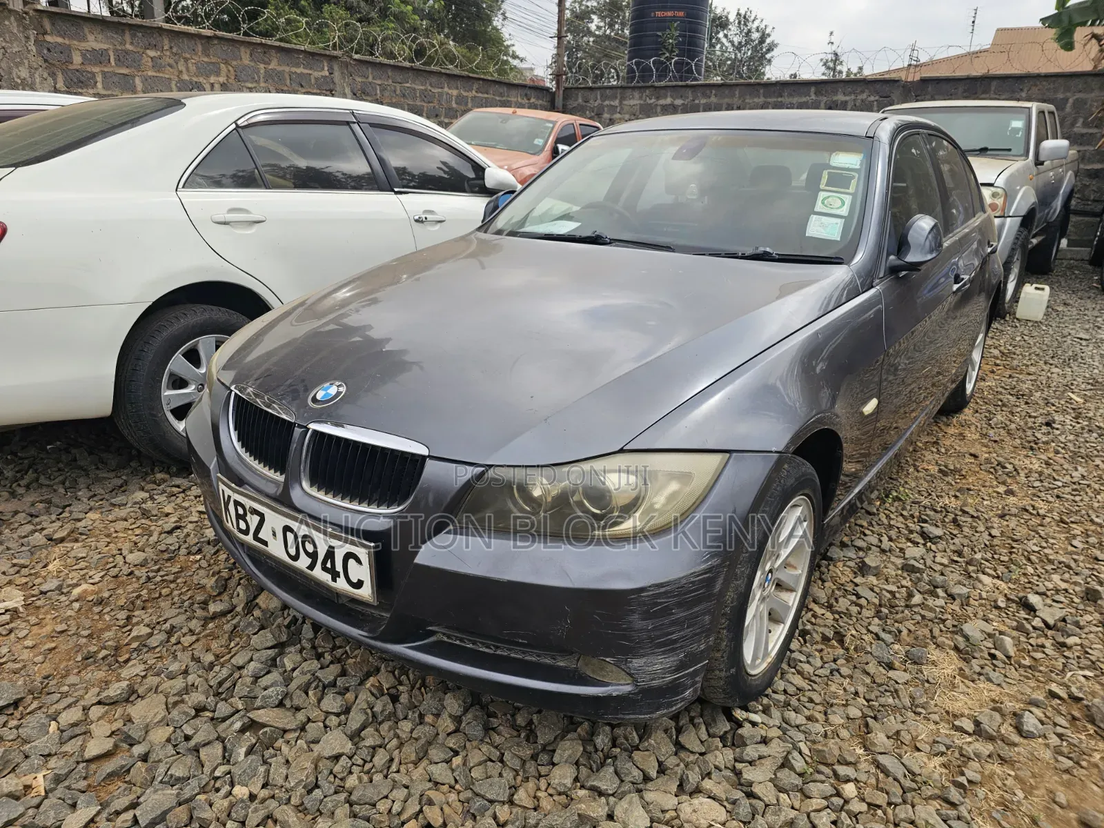 BMW 320i 2007 Gray