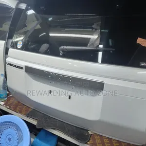 Prado Land Cruiser 2024 Tailgate (Boot).
