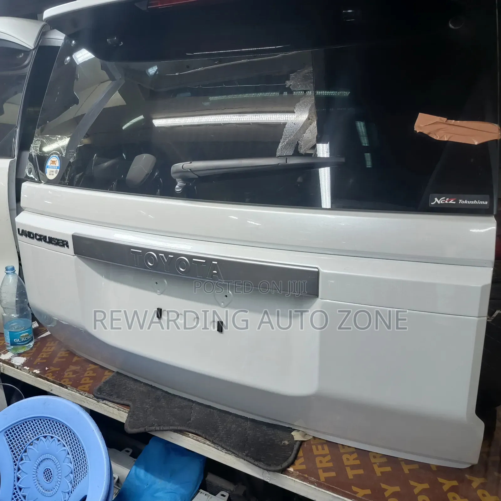 Prado Land Cruiser 2024 Tailgate (Boot).
