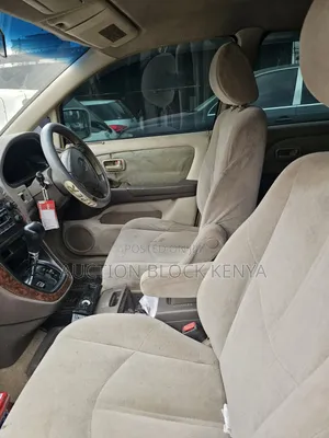 Toyota Harrier 1999 White
