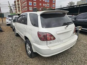Toyota Harrier 1999 White