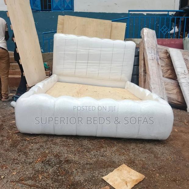 5x6 White Tufted Bubble Bed: Free Delivery