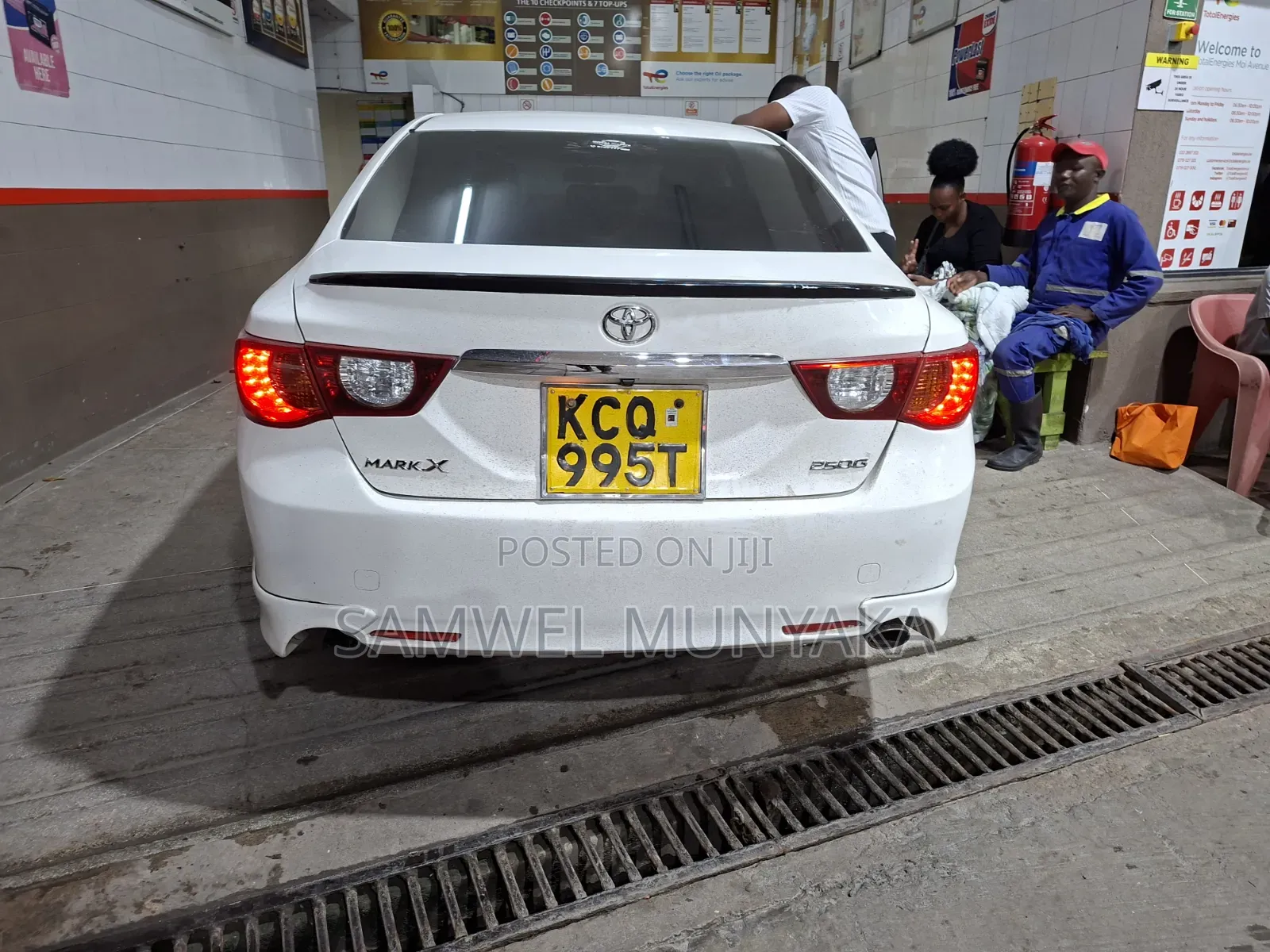 Toyota Mark X 2013 Pearl