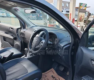 Nissan X-Trail 2010 Black