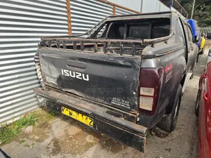 Isuzu D-MAX 2019 Black